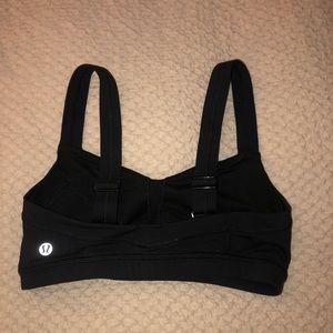 lululemon sports bra, size 6